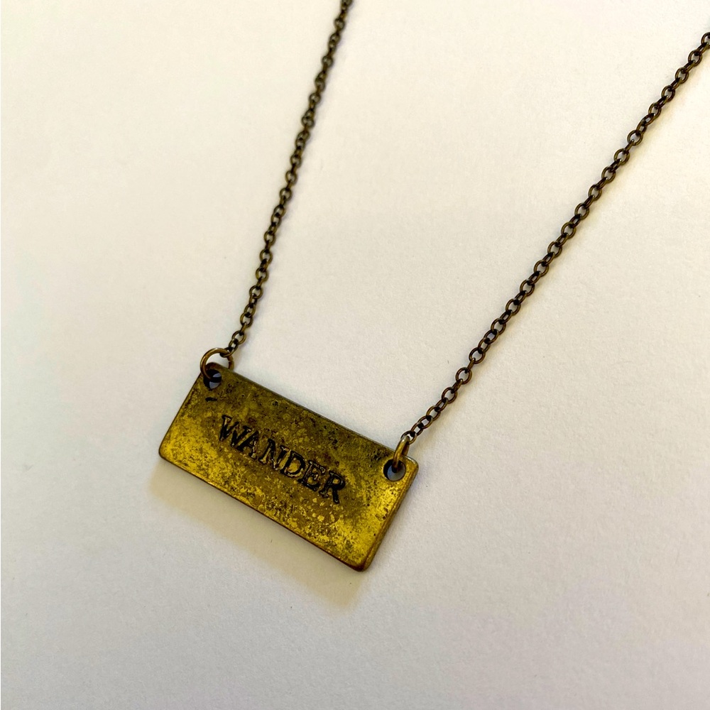 Bronze wander necklace